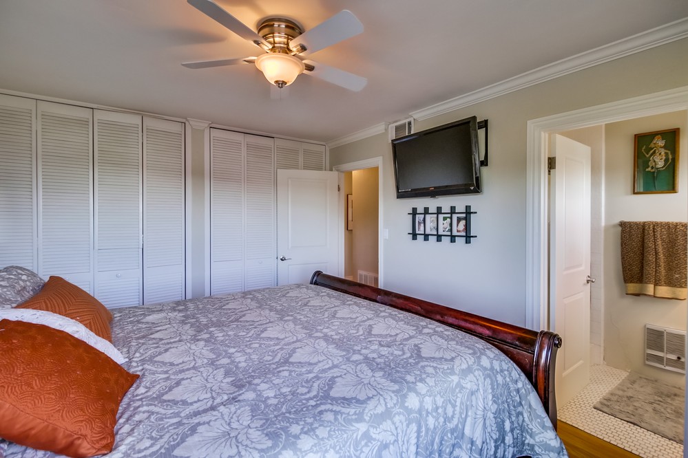 Virtual tour photo 26 of 49 for 3445 Borreson St