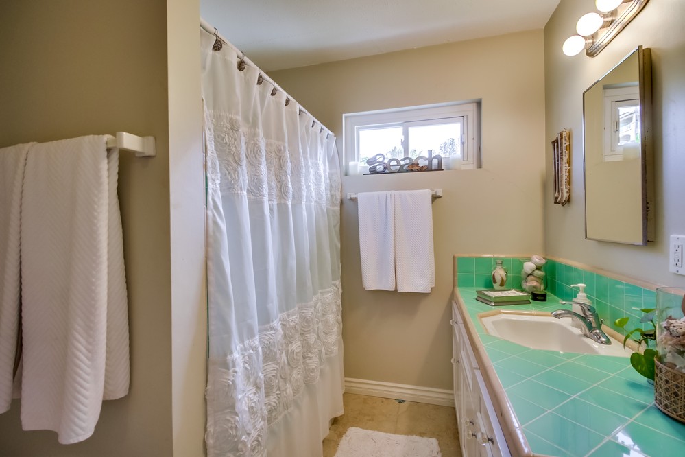 Virtual tour photo 34 of 49 for 3445 Borreson St