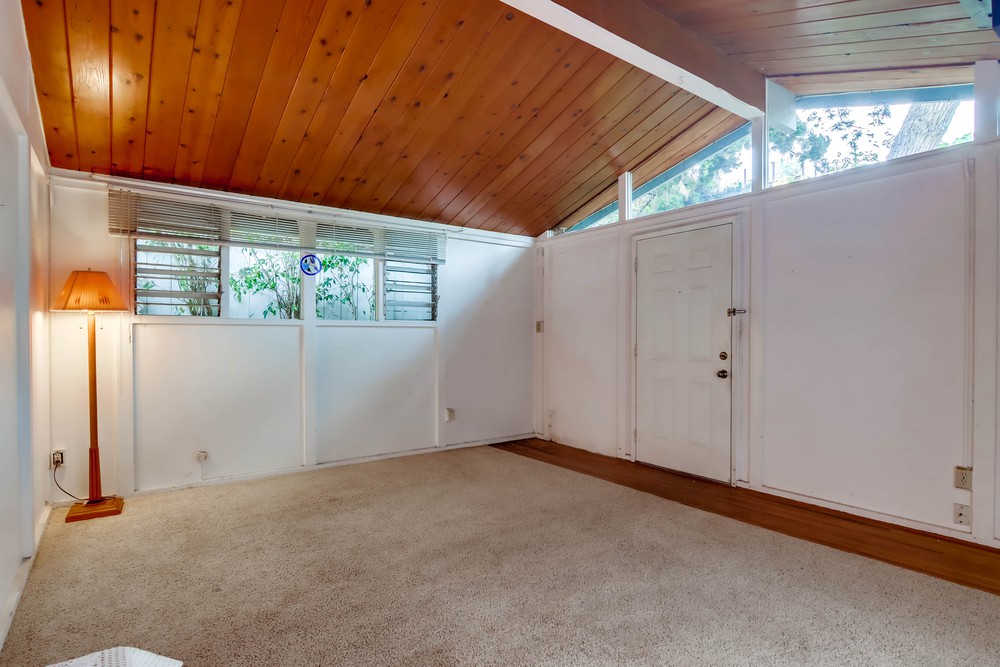 Virtual tour photo 13 of 51 for 3445 Talbot St