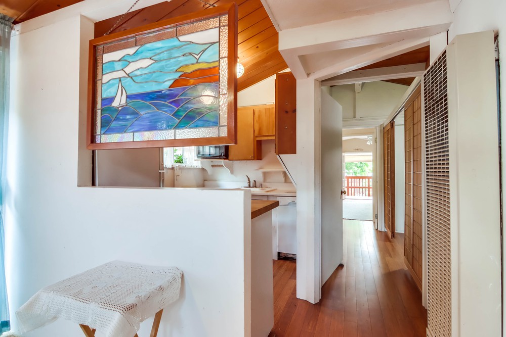 Virtual tour photo 18 of 51 for 3445 Talbot St