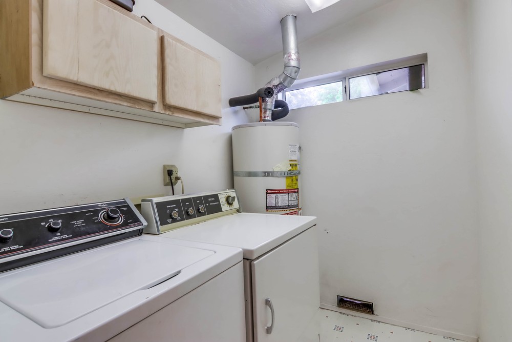 Virtual tour photo 33 of 51 for 3445 Talbot St