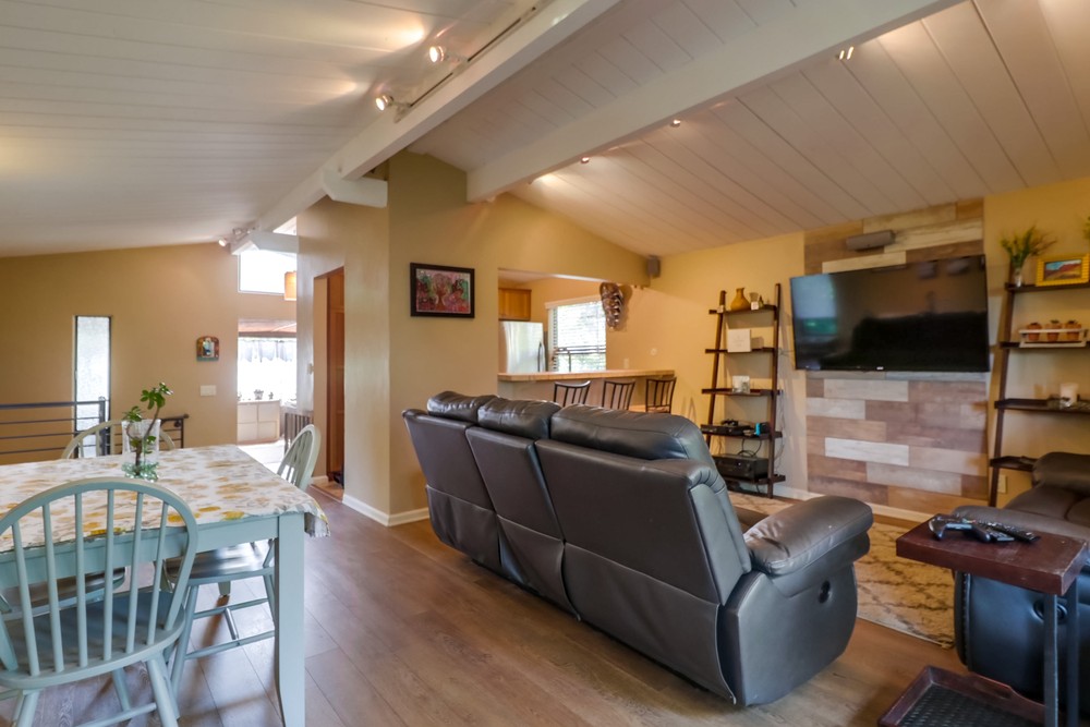 Virtual tour photo 13 of 57 for 3446 Alabama St