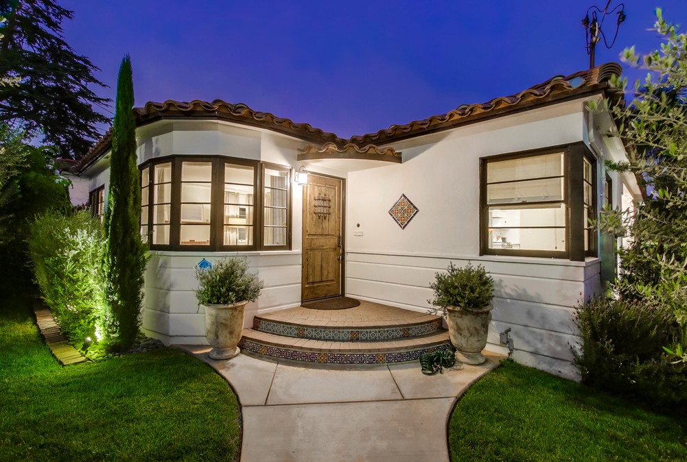 Virtual tour photo 4 of 68 for 3446 Richmond St