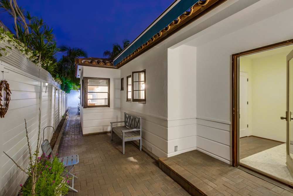 Virtual tour photo 13 of 68 for 3446 Richmond St