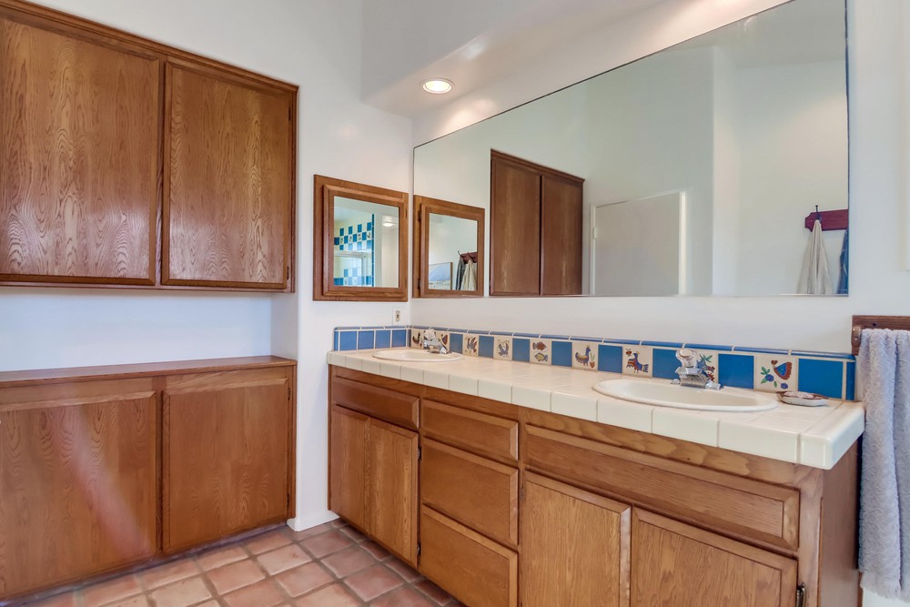 Virtual tour photo 37 of 67 for 3446 Yonge St