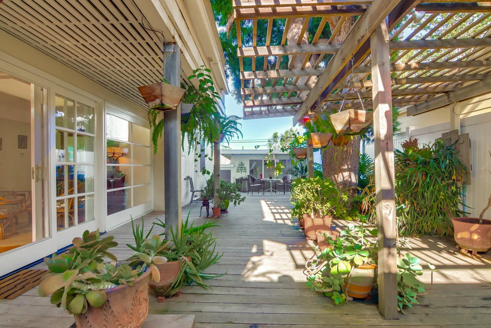 Virtual tour photo 50 of 67 for 3446 Yonge St