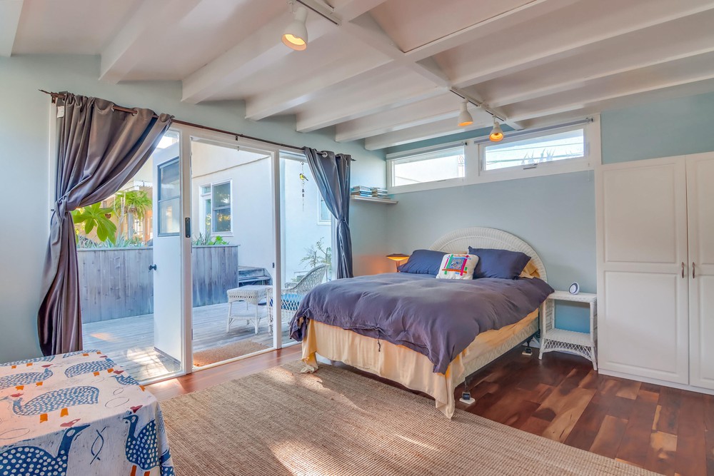 Virtual tour photo 60 of 67 for 3446 Yonge St