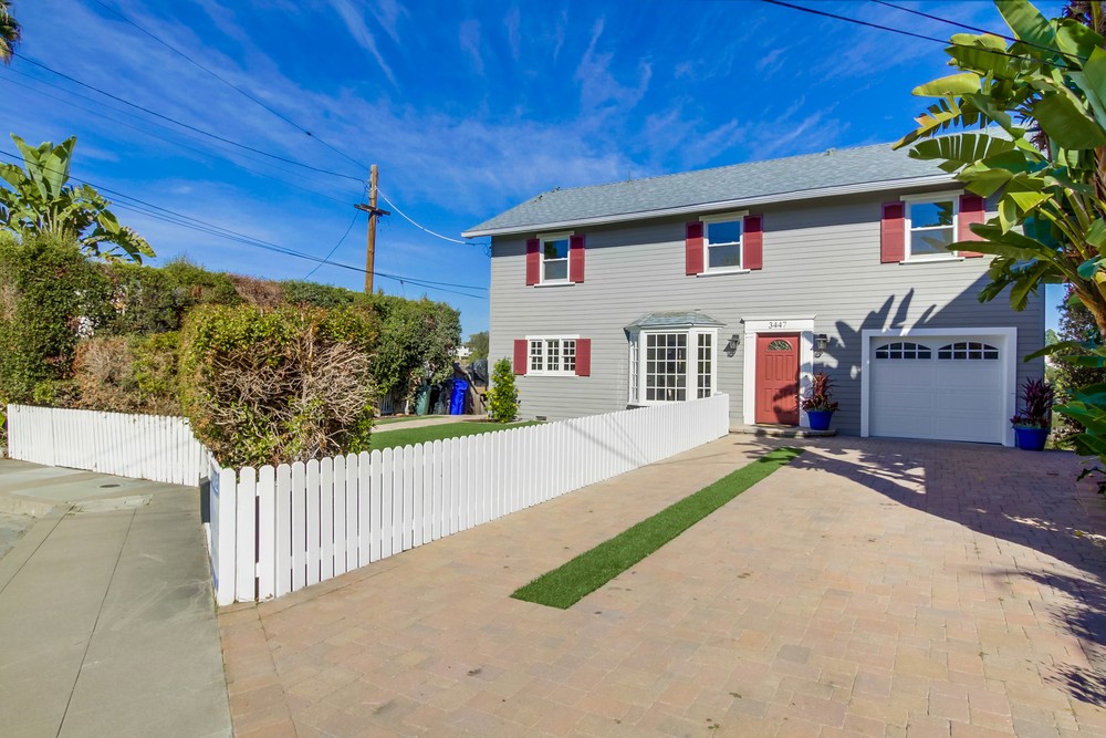 Virtual tour photo 3 of 41 for 3447 Goldfinch St