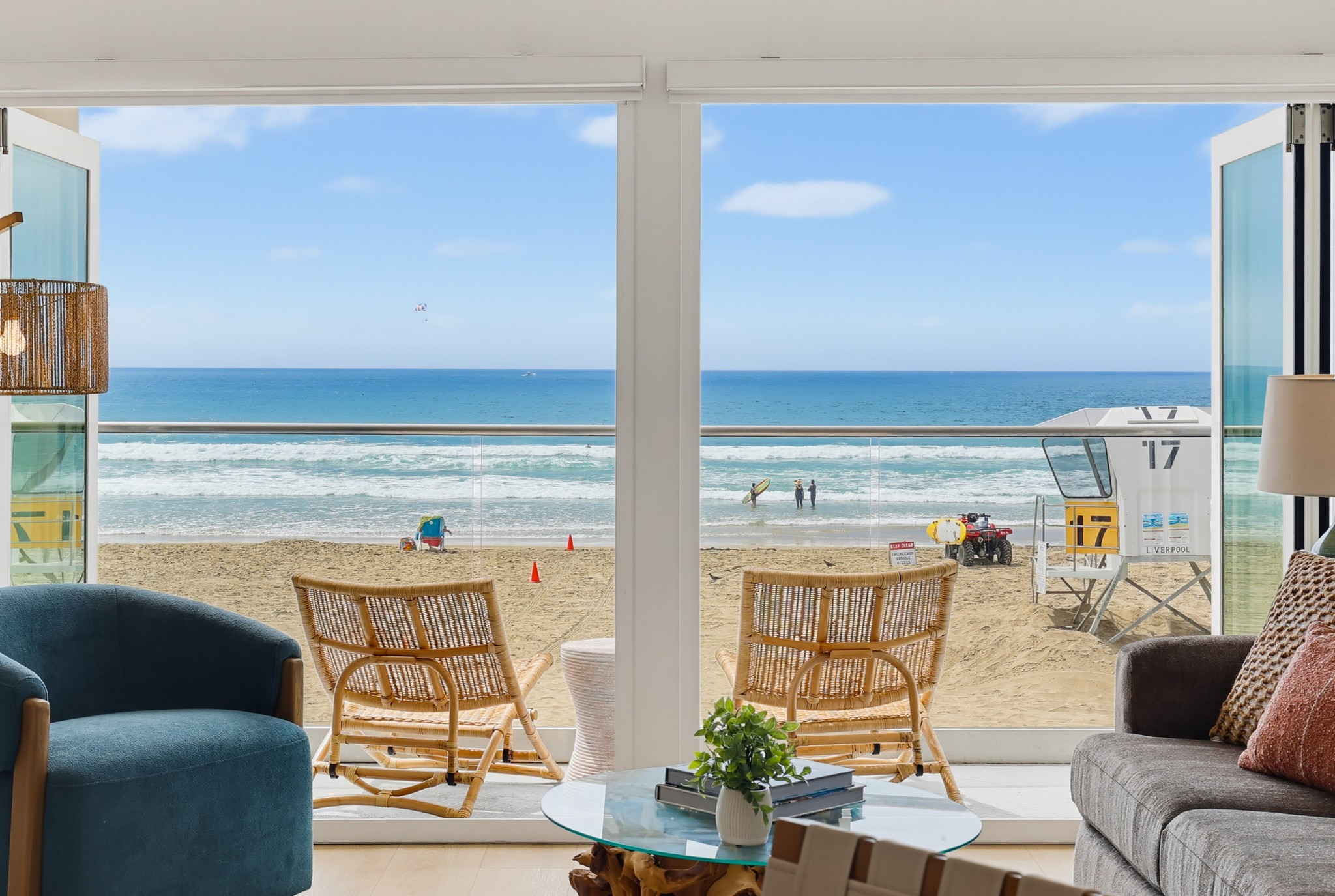 Virtual tour photo 10 of 53 for 3449 Ocean Front Walk