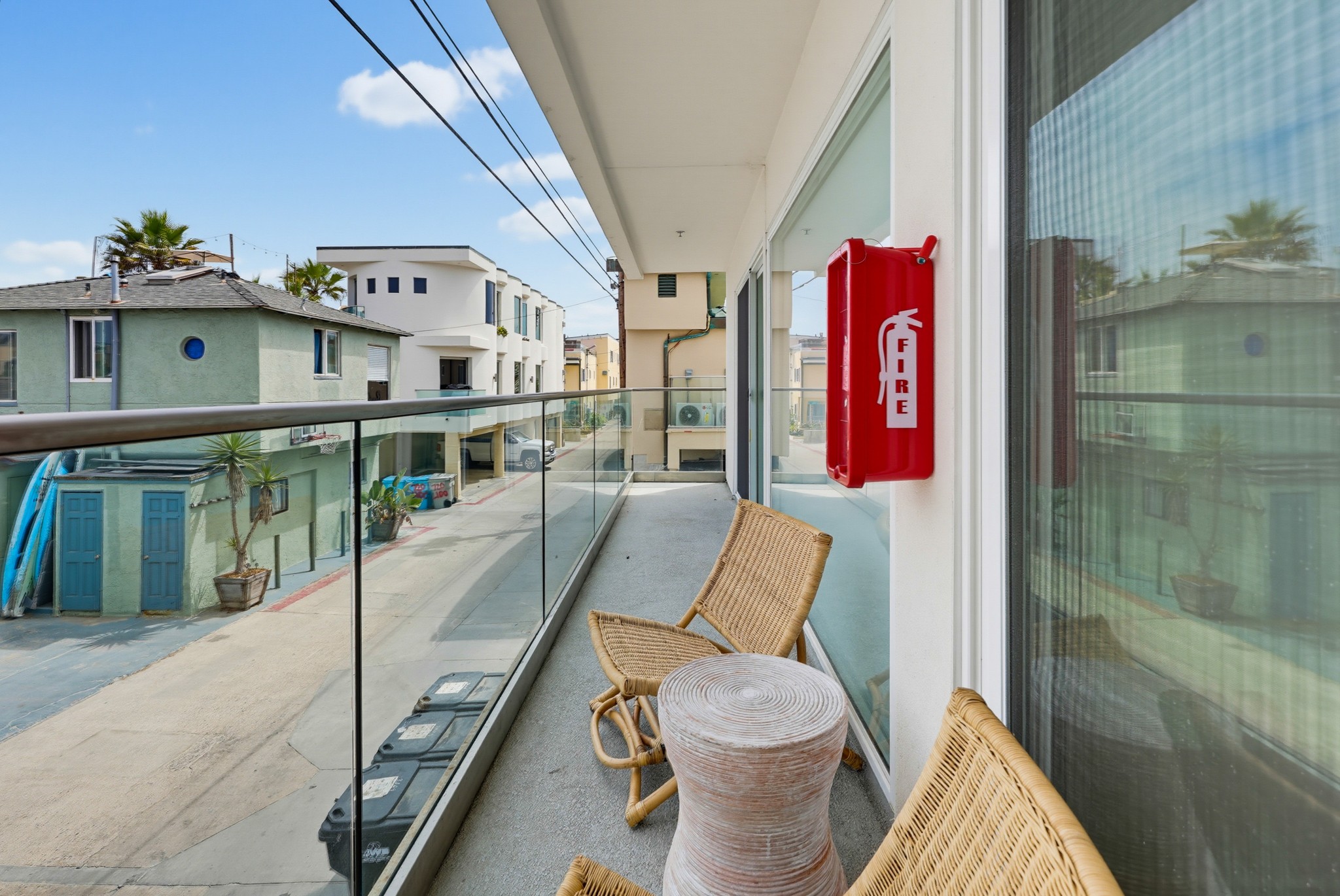 Virtual tour photo 28 of 53 for 3449 Ocean Front Walk