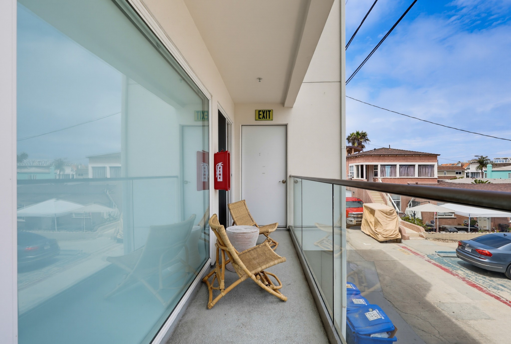Virtual tour photo 29 of 53 for 3449 Ocean Front Walk
