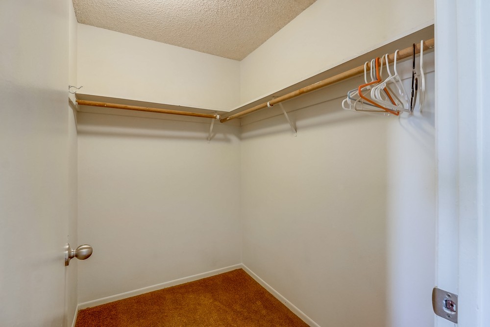 Virtual tour photo 17 of 32 for 3449 Ocean Front Walk