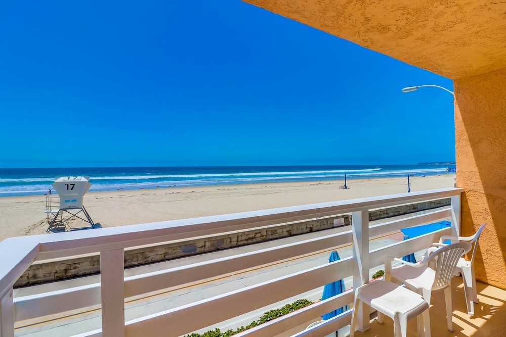 Virtual tour photo 29 of 32 for 3449 Ocean Front Walk