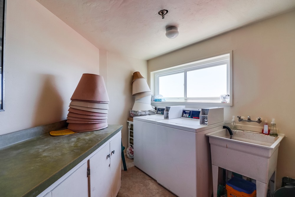 Virtual tour photo 32 of 32 for 3449 Ocean Front Walk