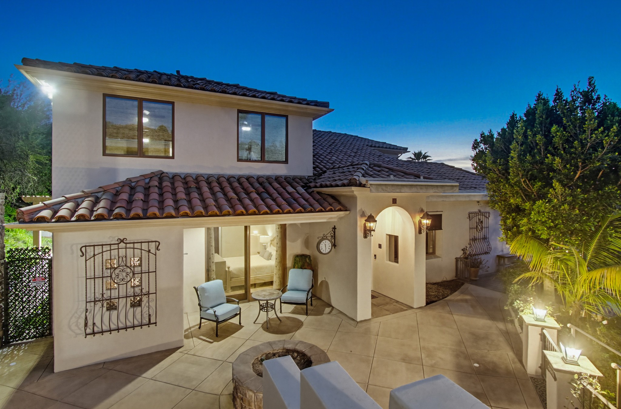 Virtual tour photo 7 of 248 for Casa Del Lago