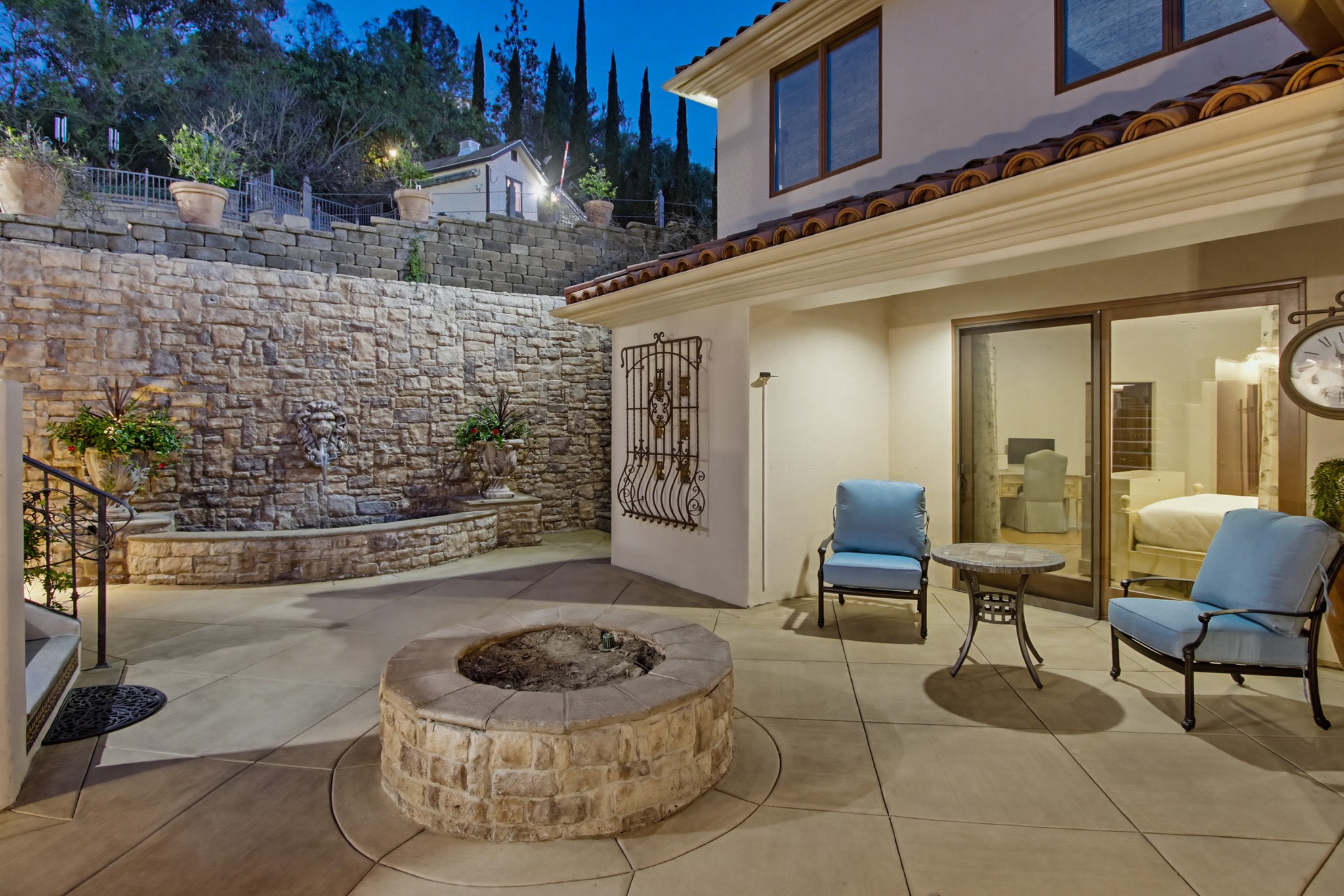 Virtual tour photo 8 of 248 for Casa Del Lago