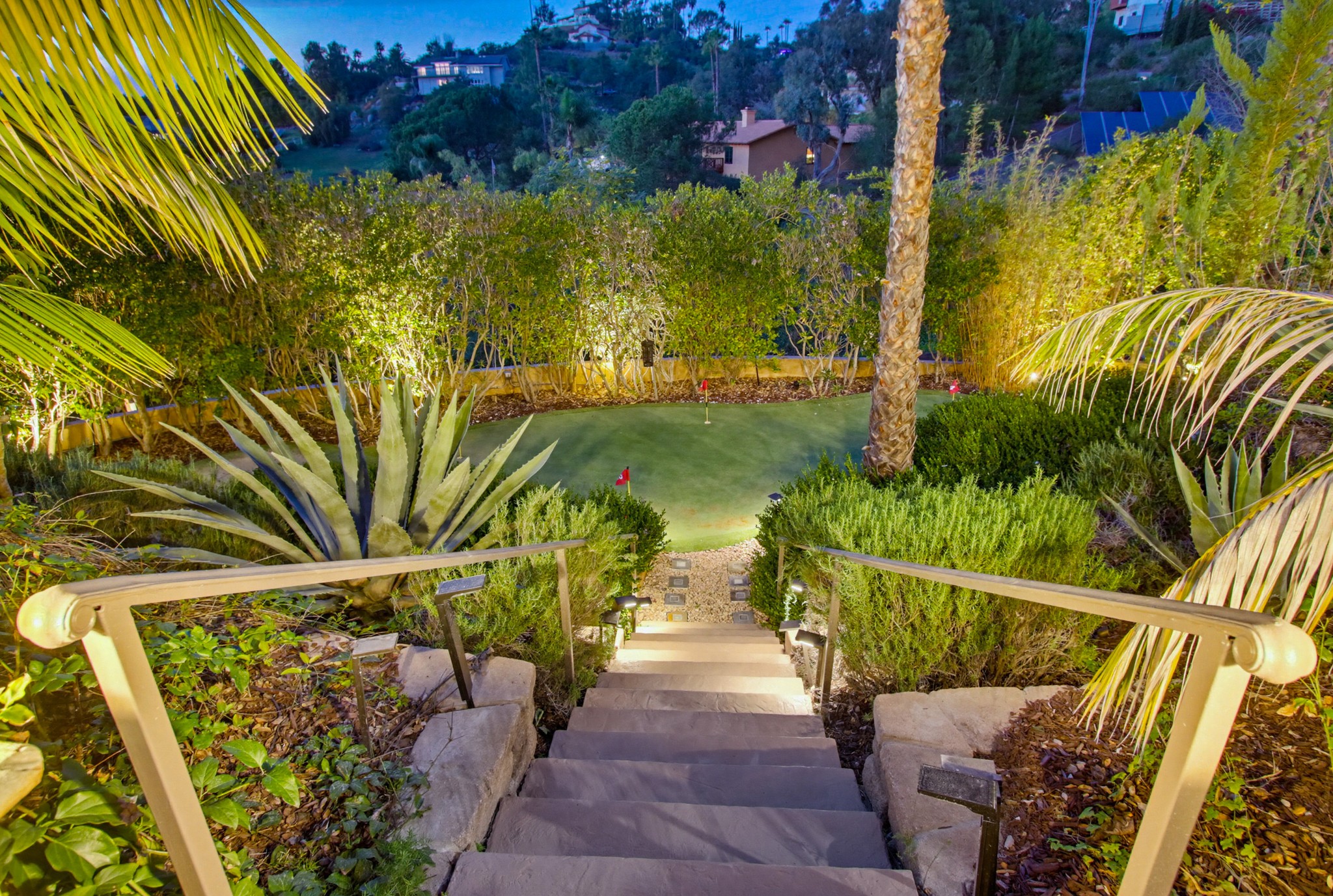 Virtual tour photo 15 of 248 for Casa Del Lago