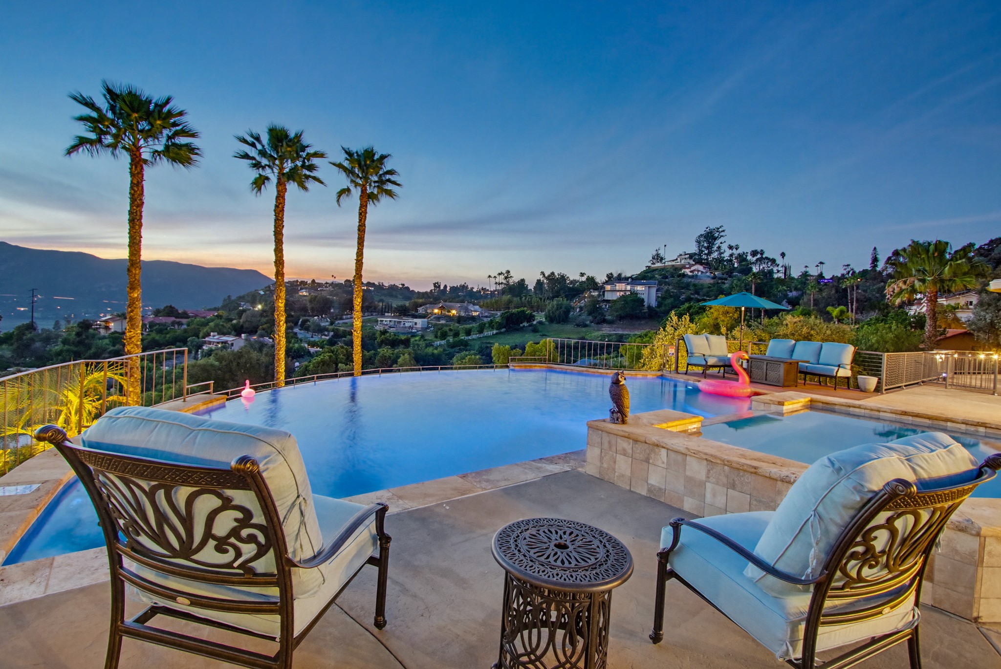 Virtual tour photo 22 of 248 for Casa Del Lago
