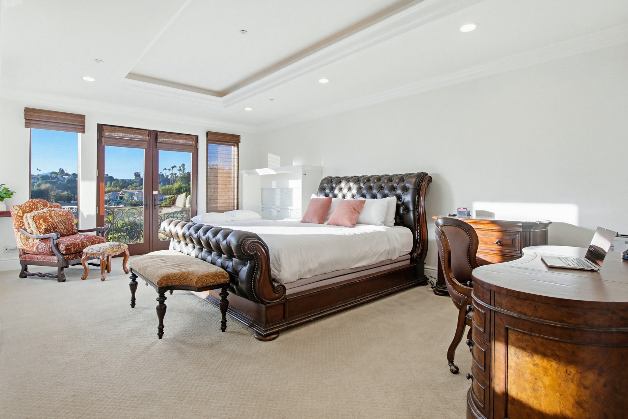 Virtual tour photo 55 of 248 for Casa Del Lago