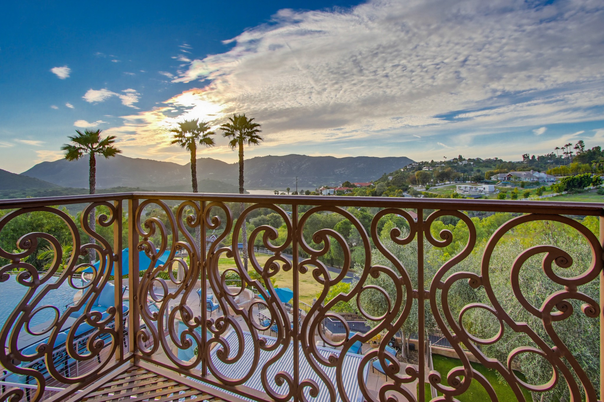 Virtual tour photo 72 of 248 for Casa Del Lago