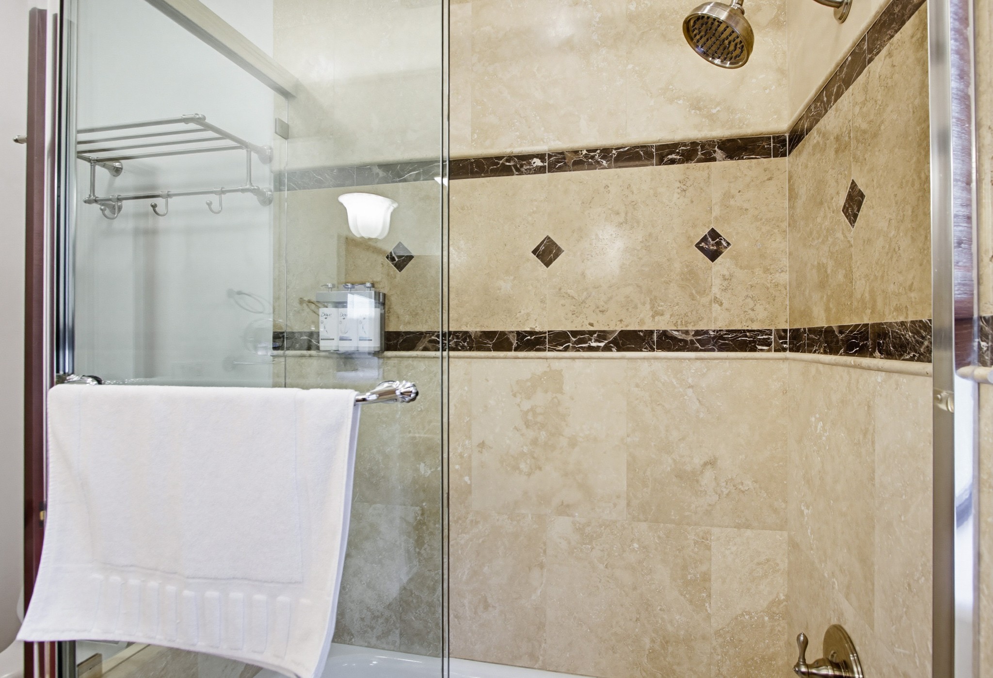 Virtual tour photo 103 of 248 for Casa Del Lago