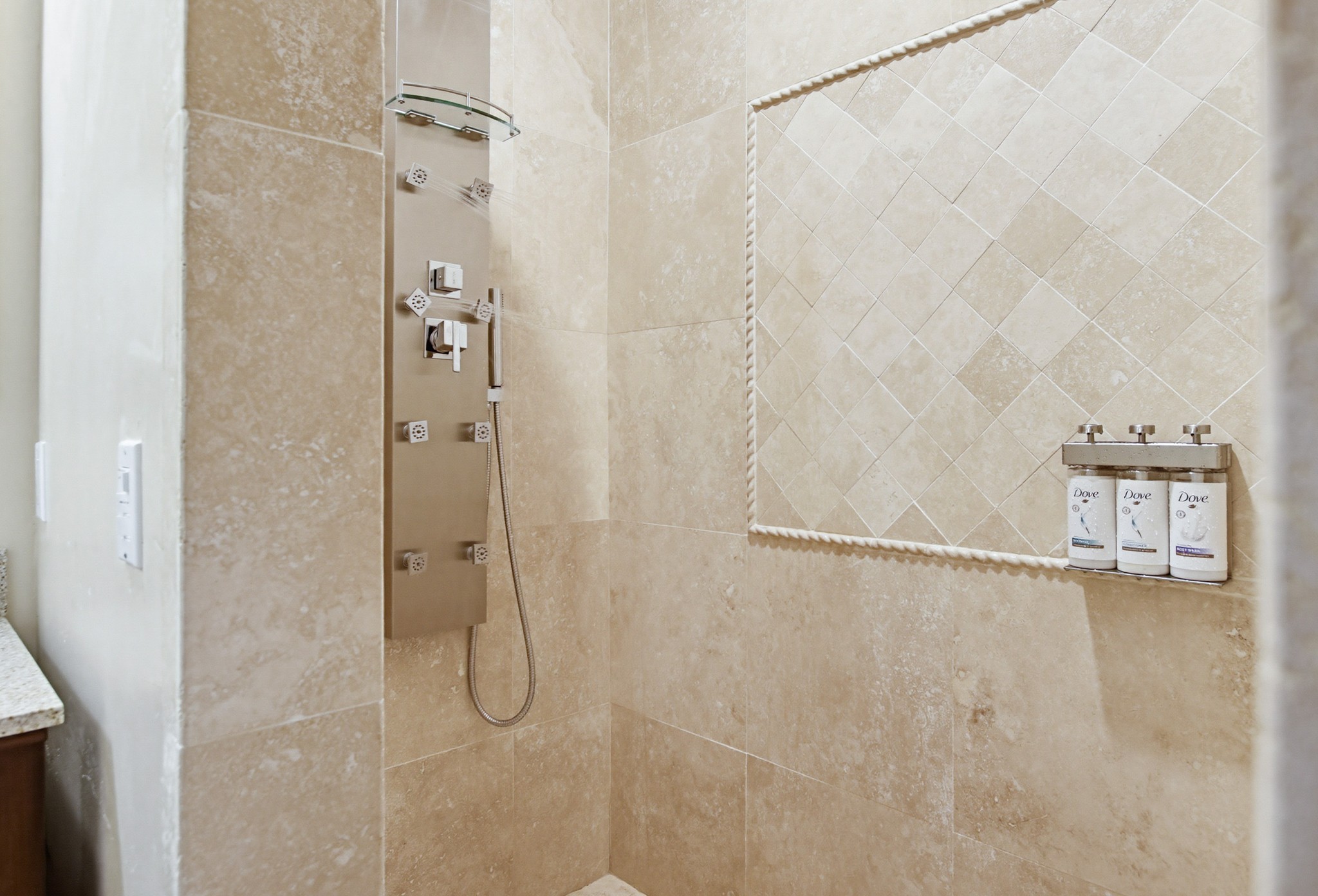 Virtual tour photo 114 of 248 for Casa Del Lago