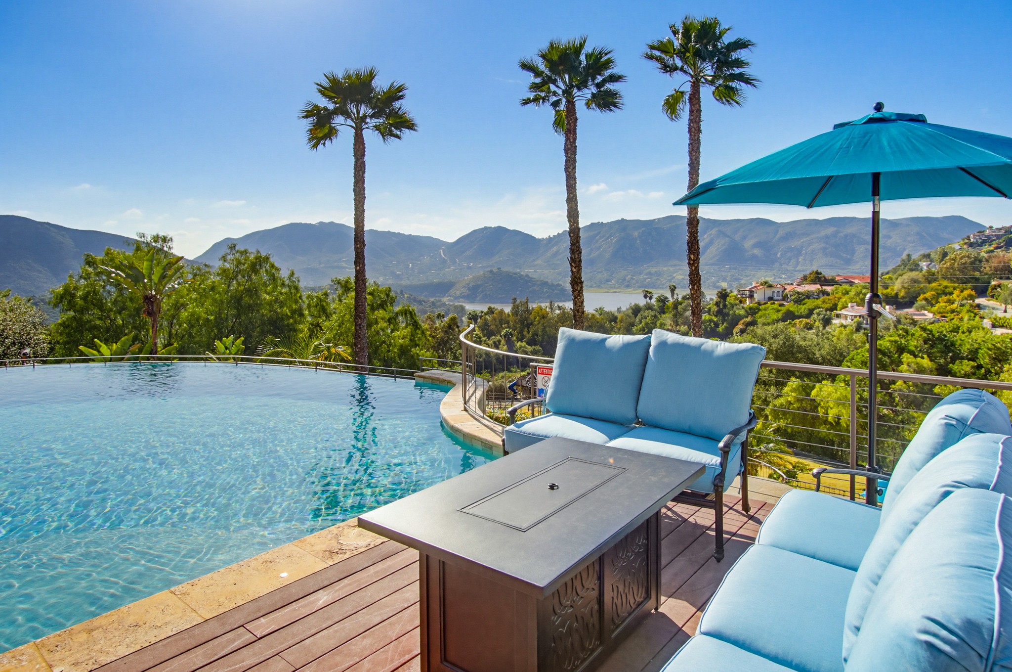 Virtual tour photo 128 of 248 for Casa Del Lago