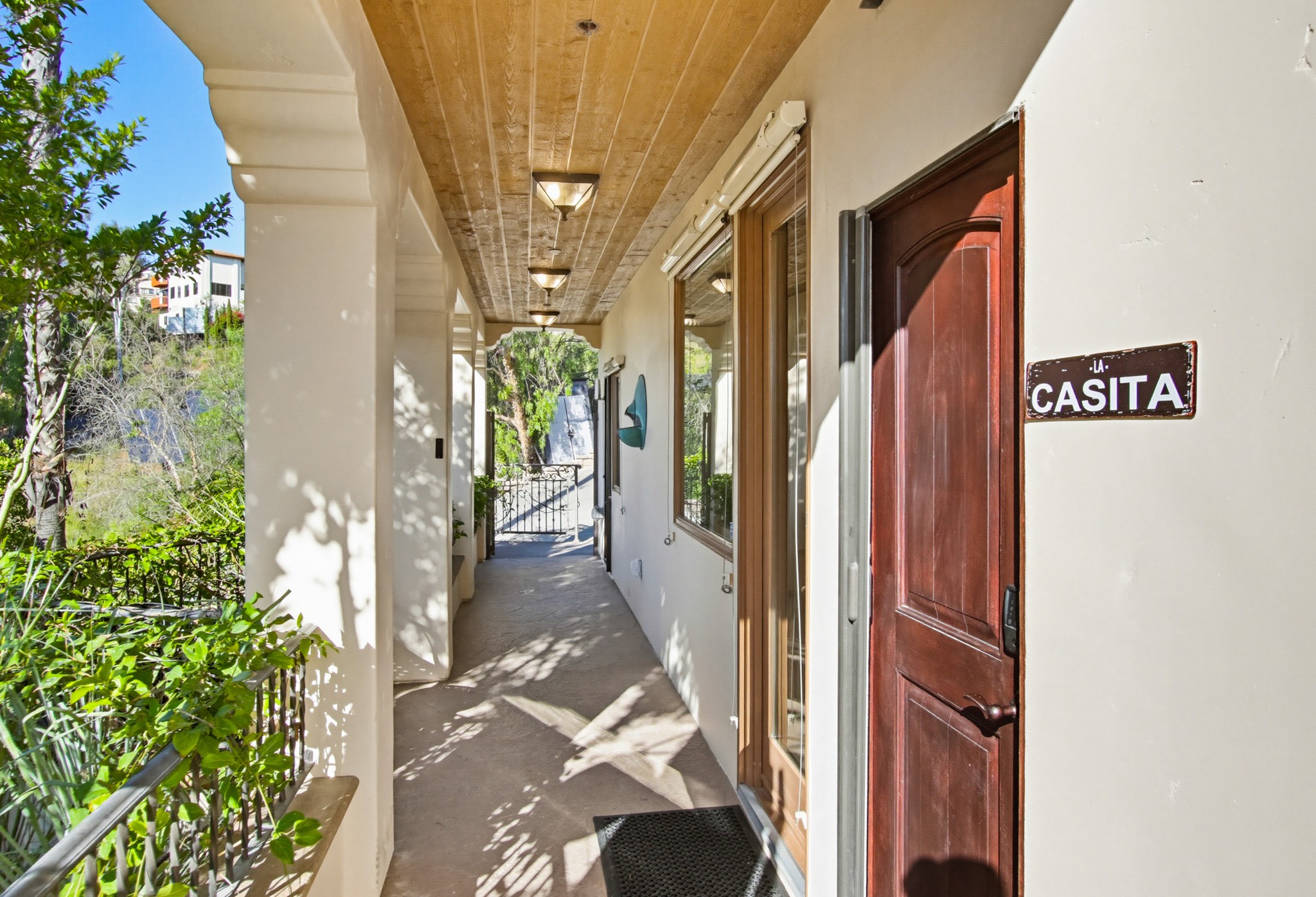 Virtual tour photo 156 of 248 for Casa Del Lago