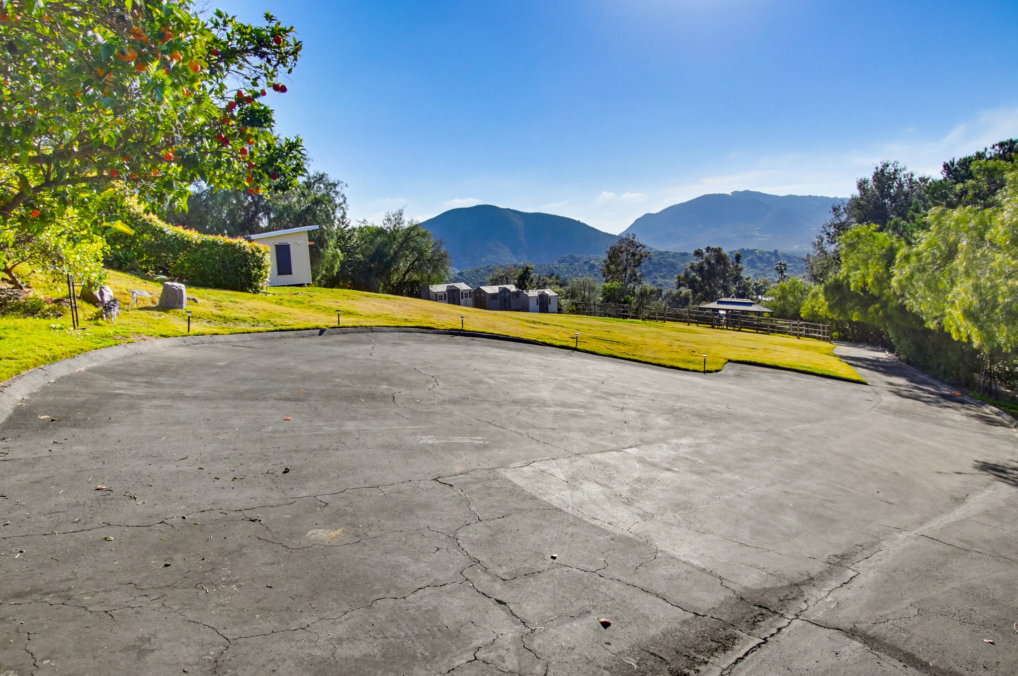 Virtual tour photo 167 of 248 for Casa Del Lago