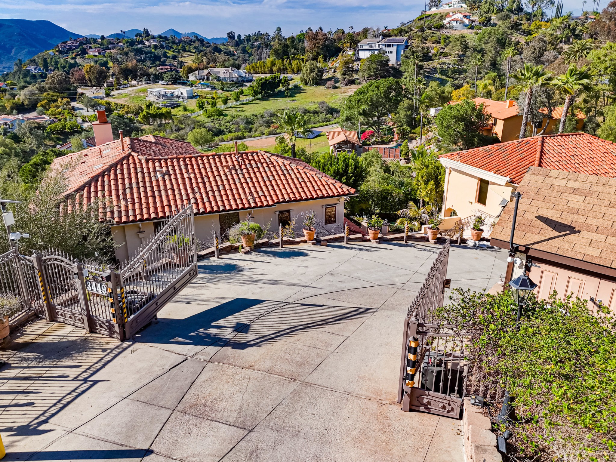 Virtual tour photo 169 of 248 for Casa Del Lago