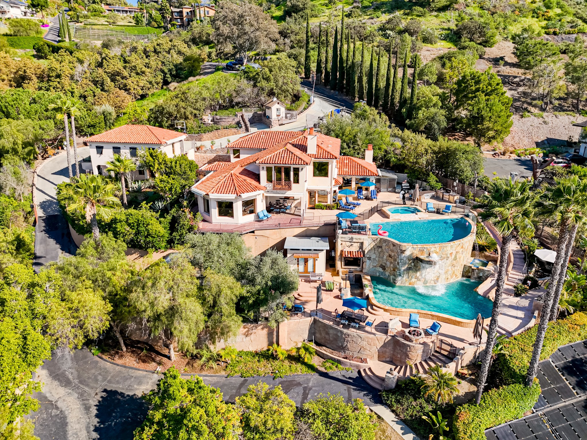Virtual tour photo 172 of 248 for Casa Del Lago