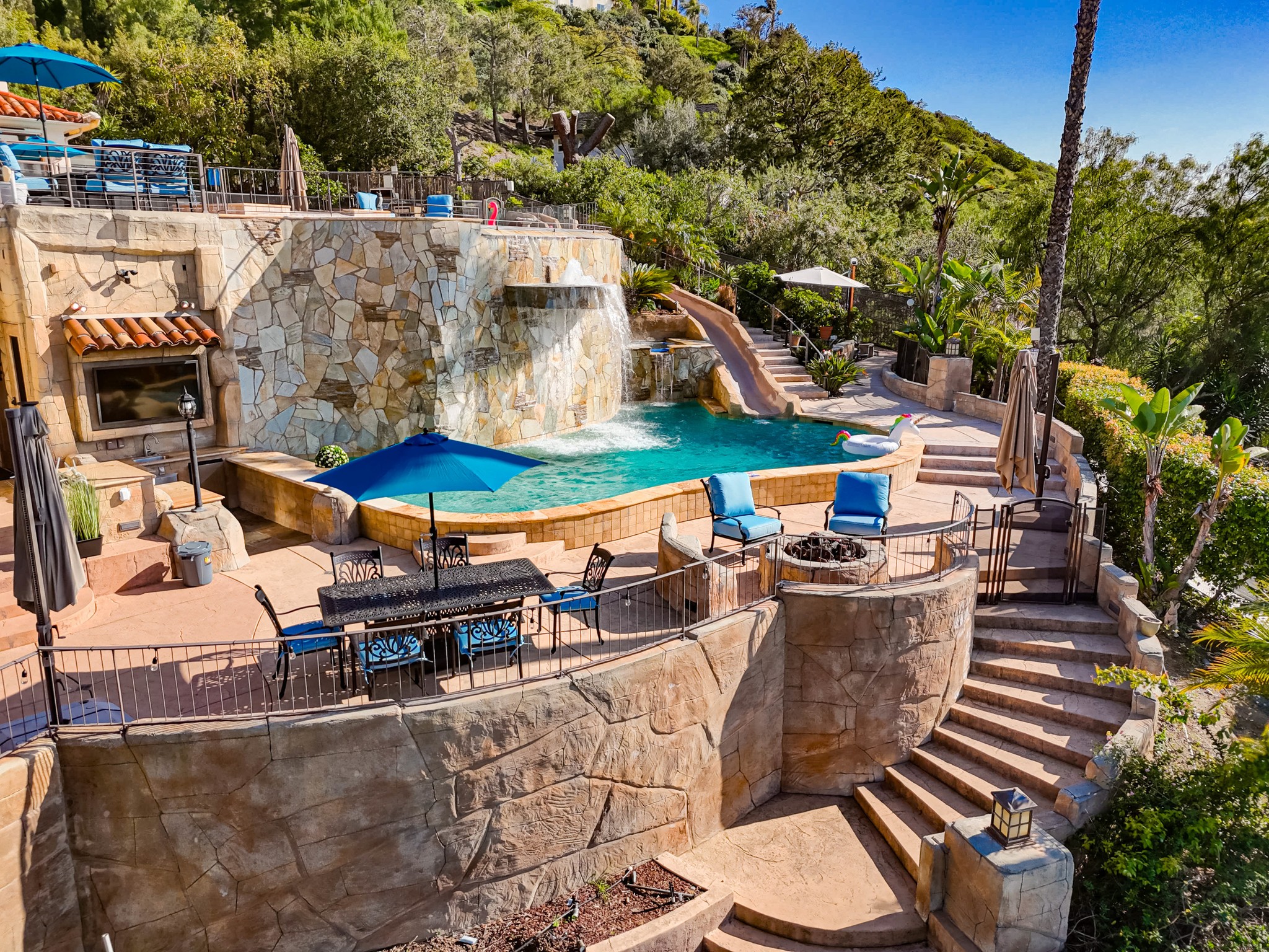 Virtual tour photo 179 of 248 for Casa Del Lago