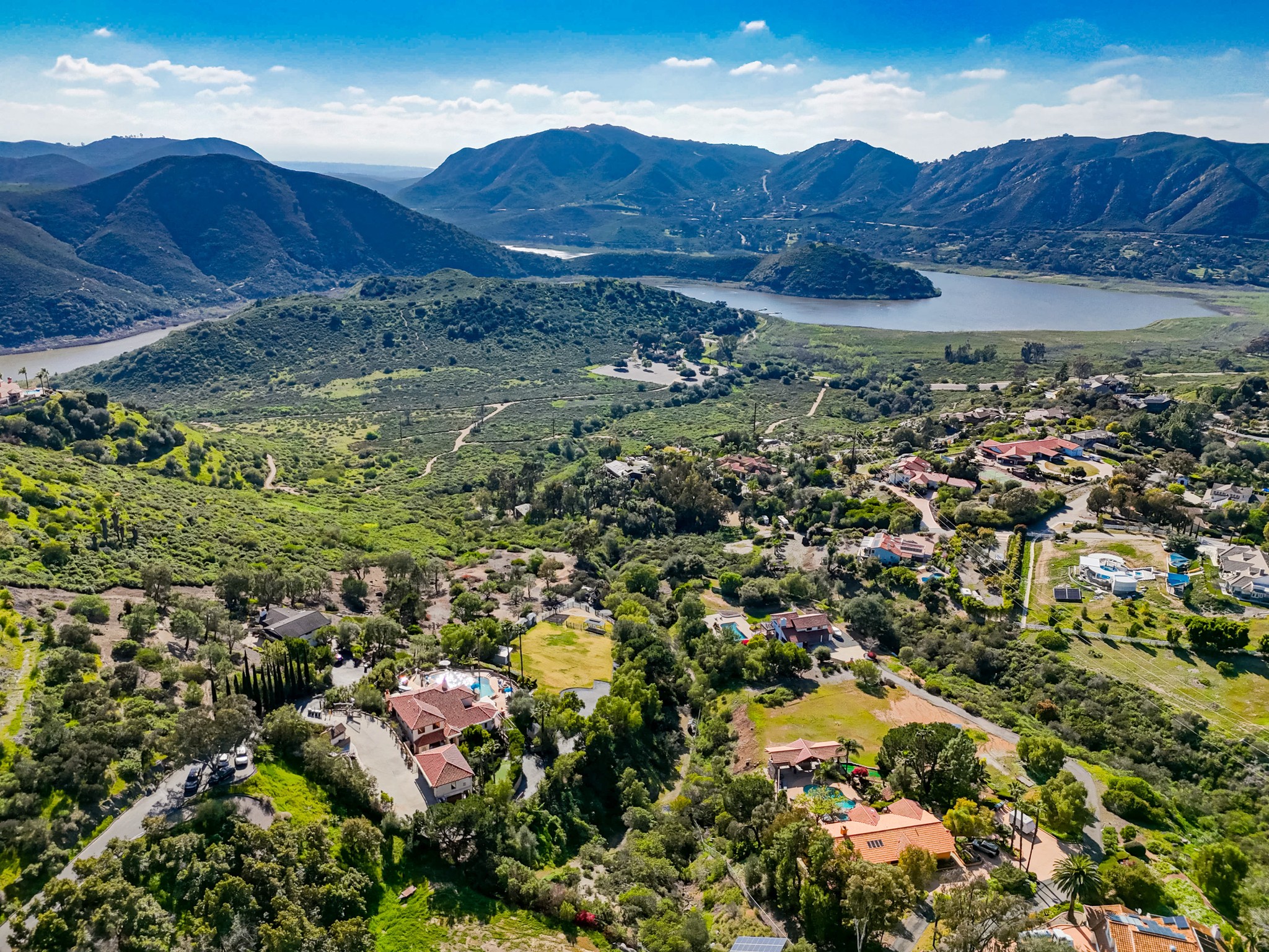Virtual tour photo 189 of 248 for Casa Del Lago