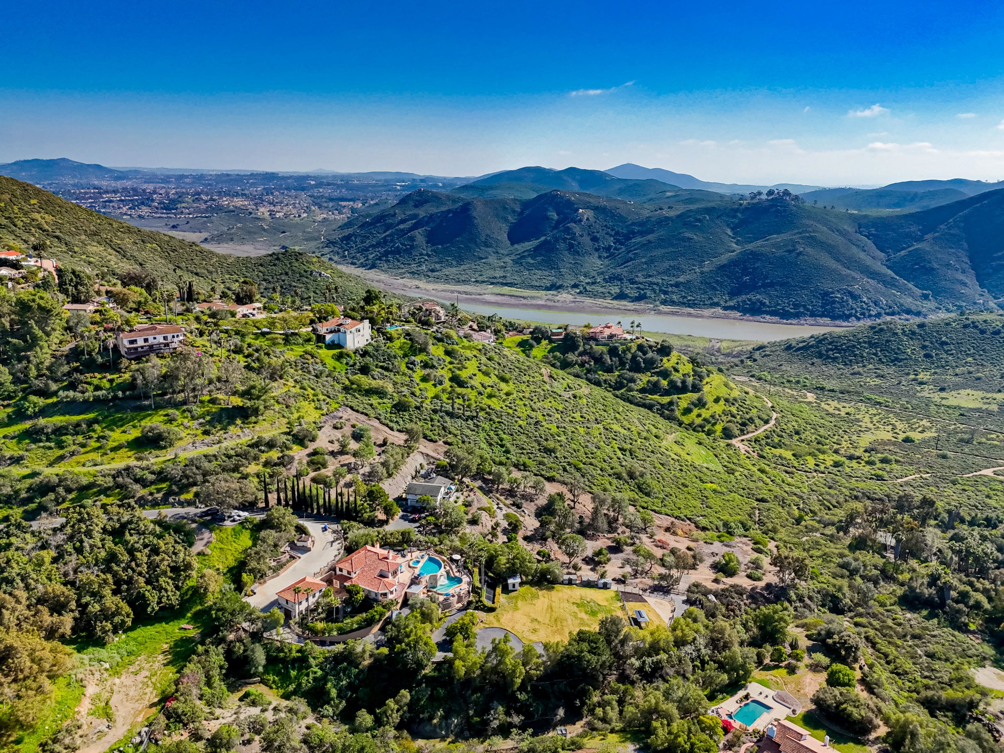 Virtual tour photo 191 of 248 for Casa Del Lago