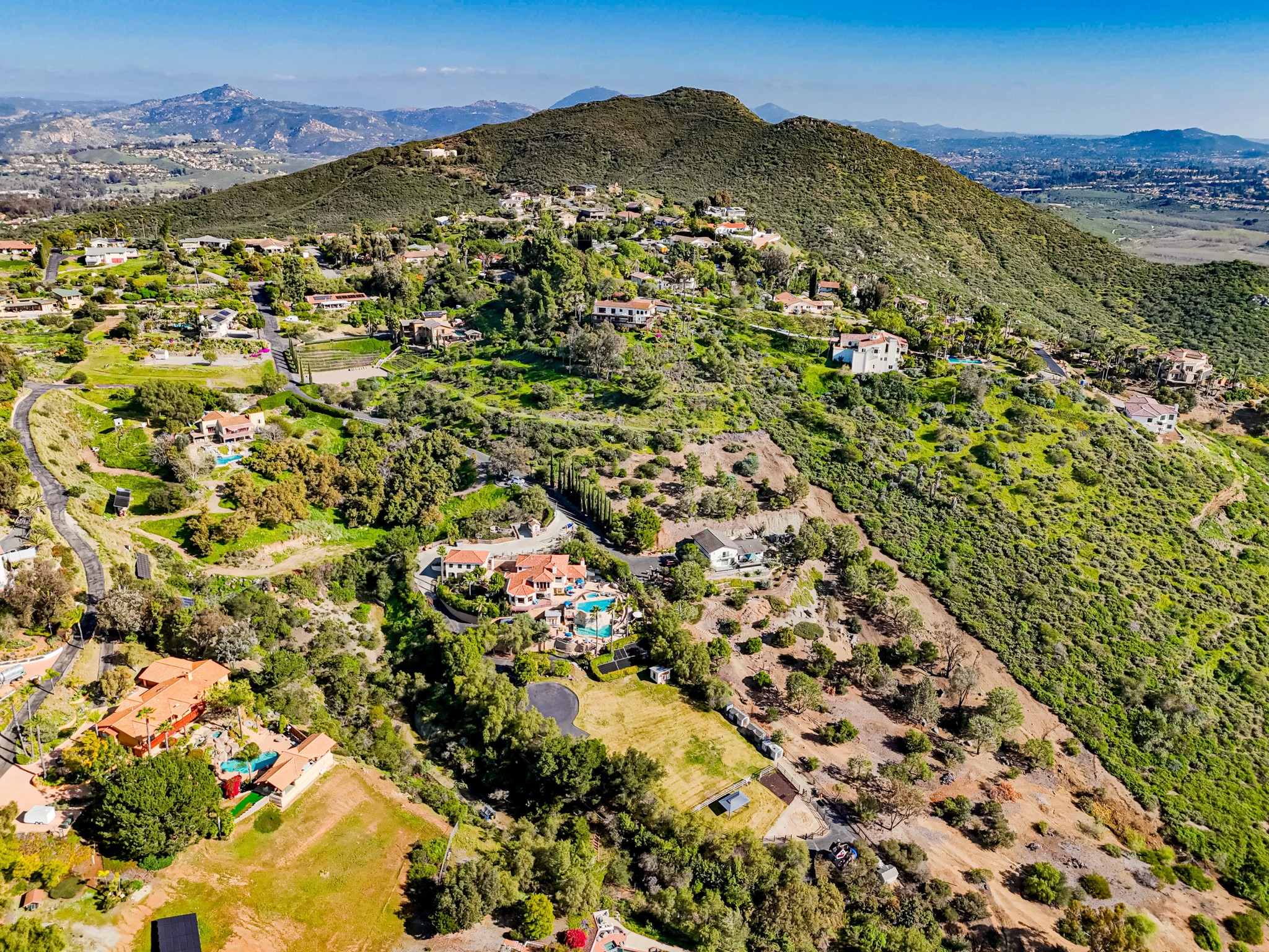 Virtual tour photo 192 of 248 for Casa Del Lago