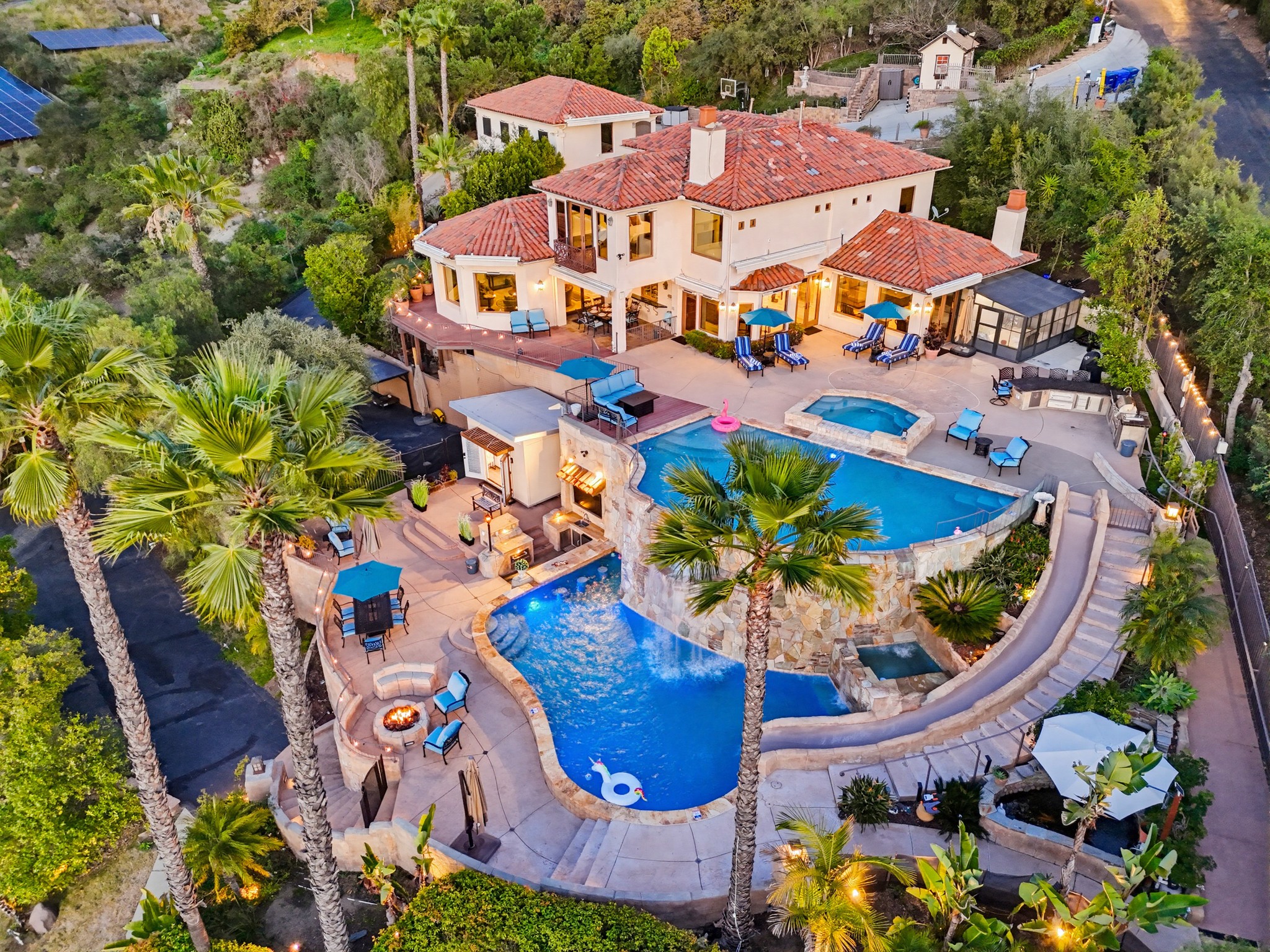 Virtual tour photo 241 of 248 for Casa Del Lago