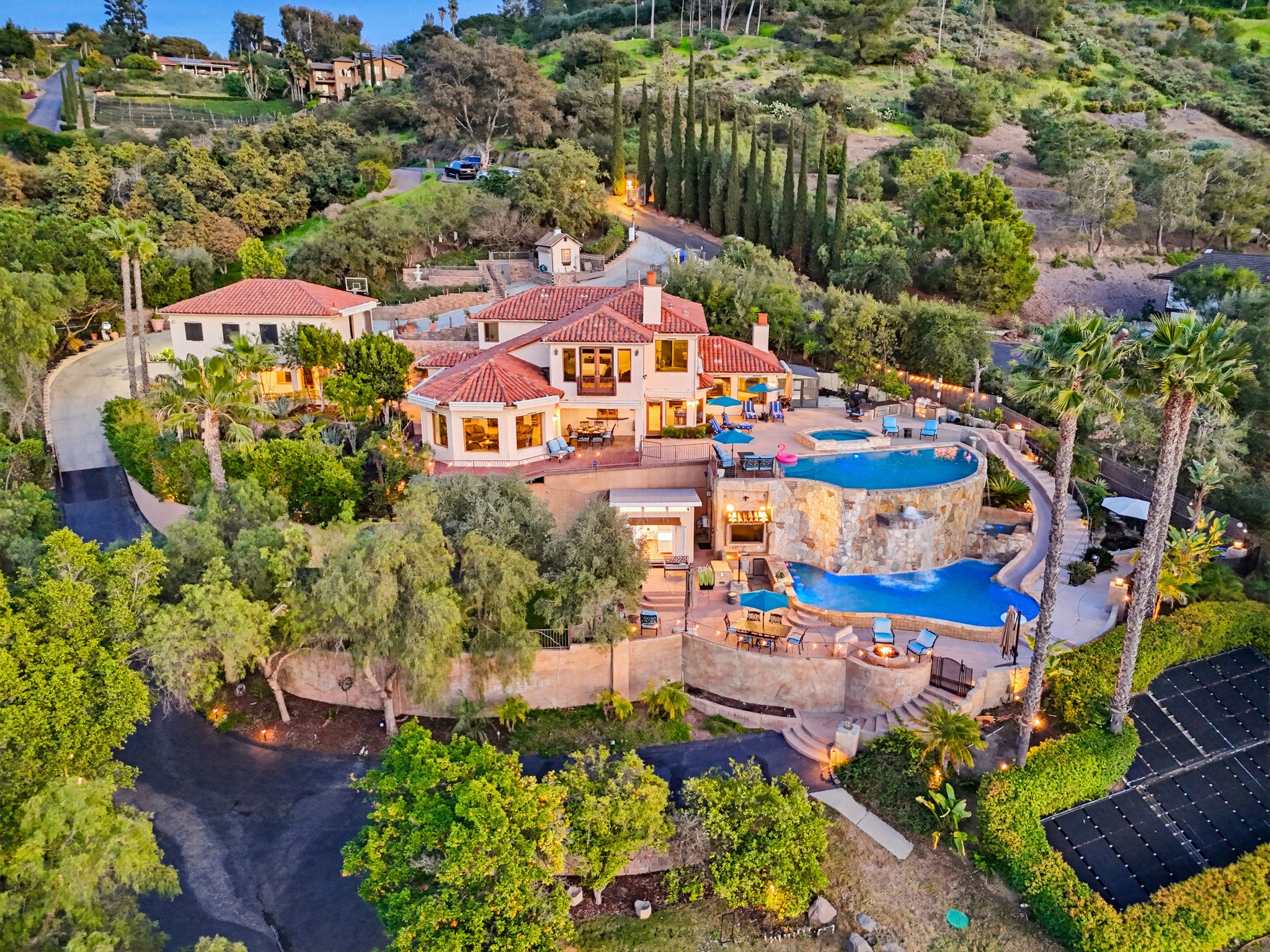 Virtual tour photo 243 of 248 for Casa Del Lago