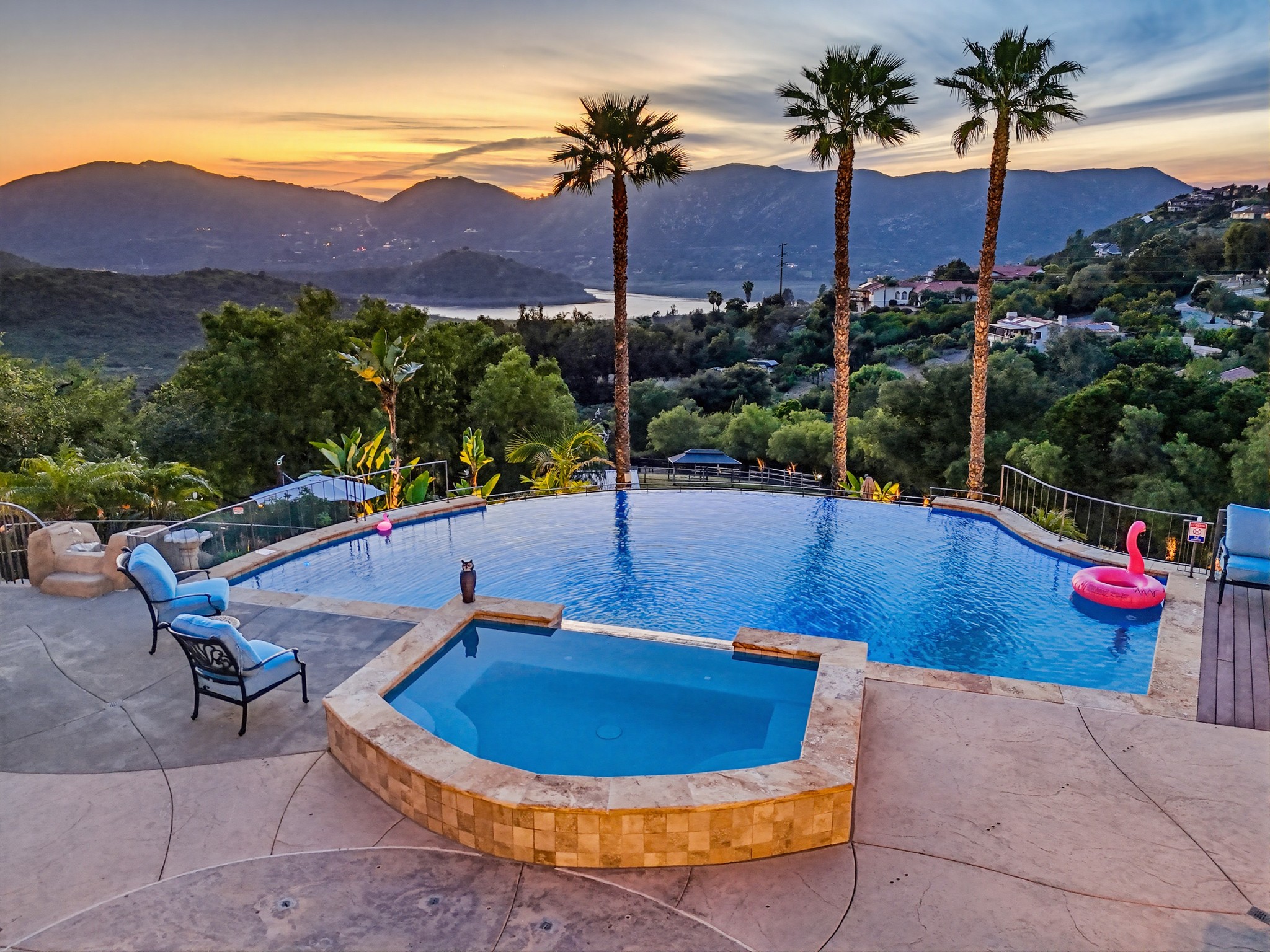 Virtual tour photo 248 of 248 for Casa Del Lago