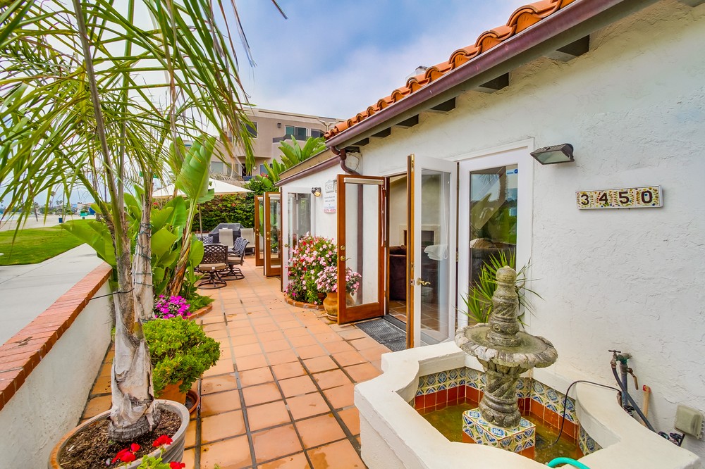 Virtual tour photo 5 of 50 for 3450 Bayside Walk