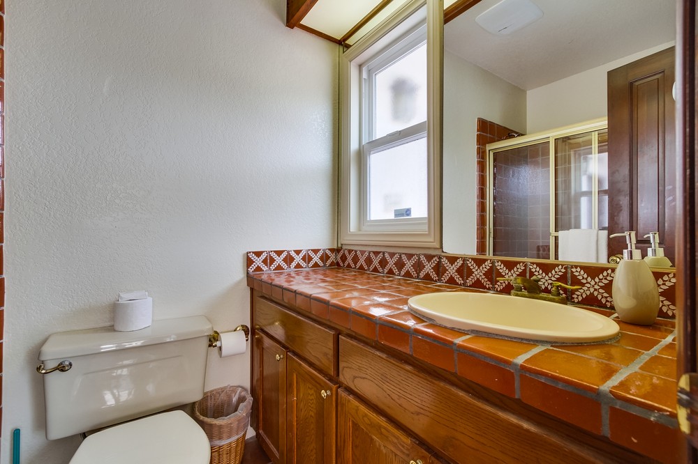 Virtual tour photo 25 of 50 for 3450 Bayside Walk