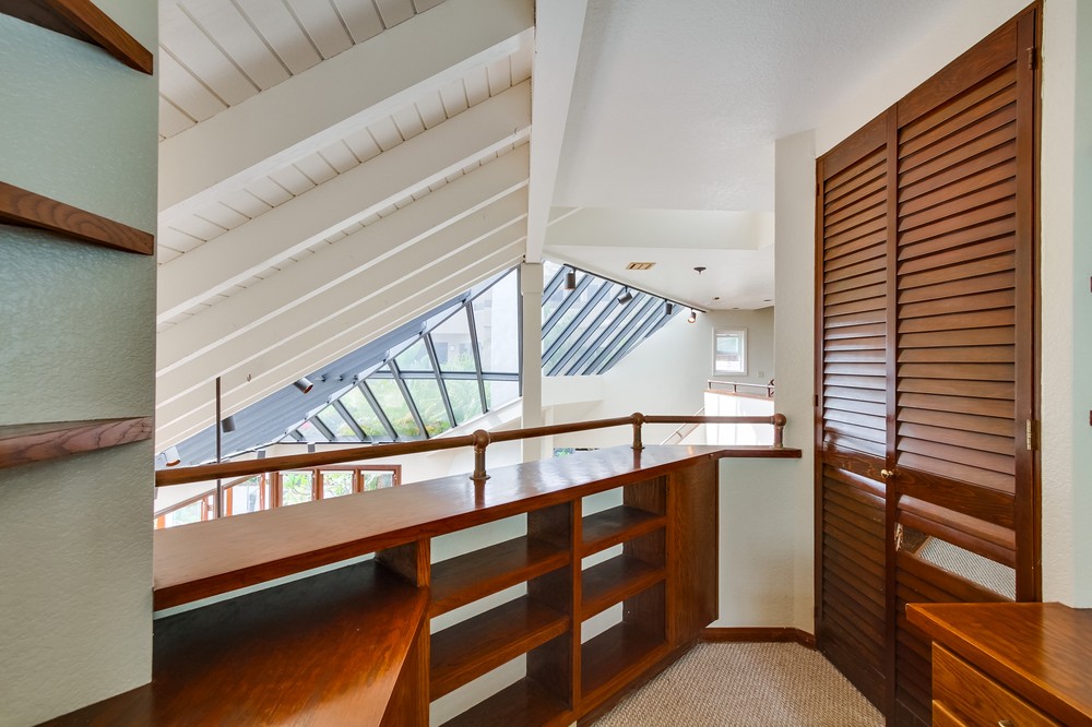 Virtual tour photo 27 of 50 for 3450 Bayside Walk