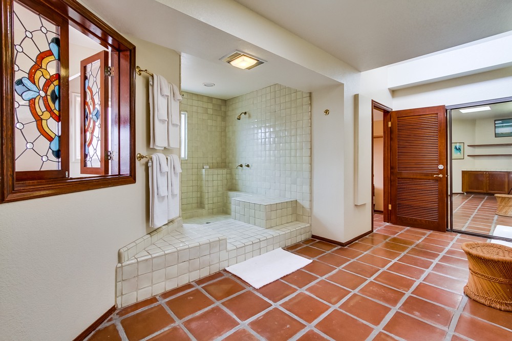 Virtual tour photo 33 of 50 for 3450 Bayside Walk