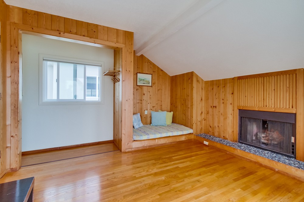 Virtual tour photo 40 of 50 for 3450 Bayside Walk