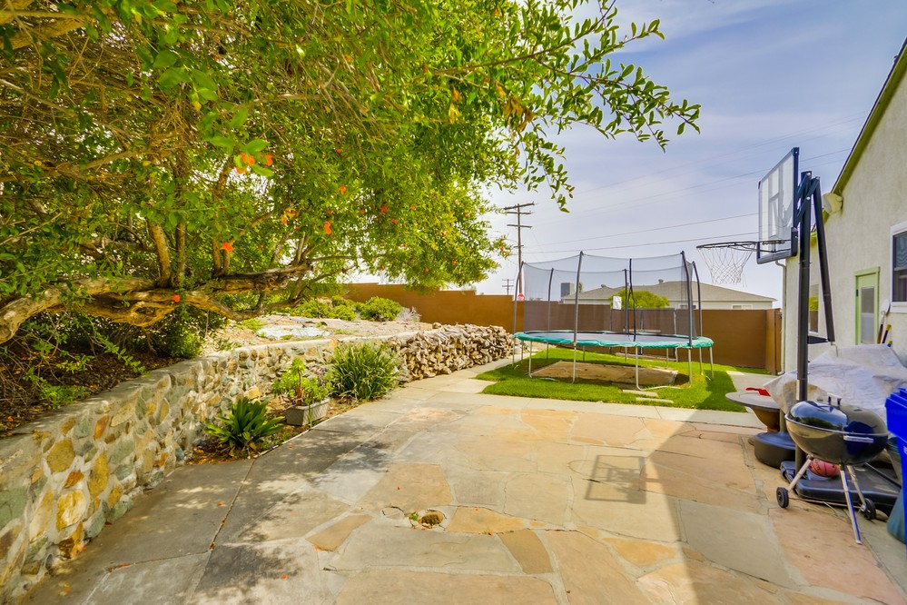 Virtual tour photo 18 of 18 for 3450 Fir Street