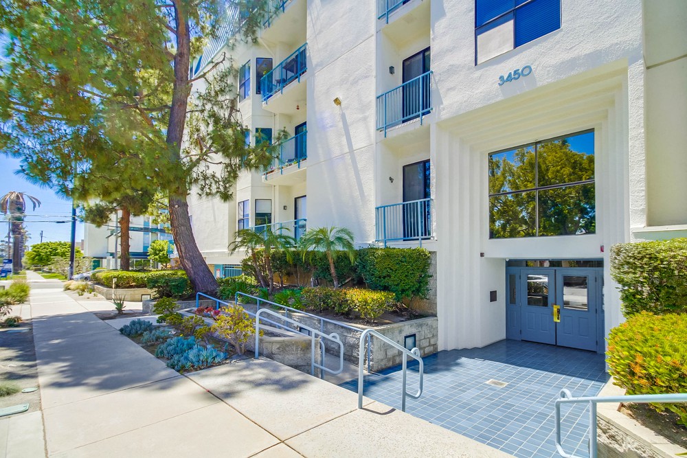 Virtual tour photo 3 of 40 for 3450 Third Ave