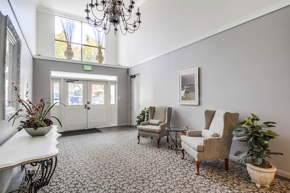 Virtual tour photo 4 of 40 for 3450 Third Ave