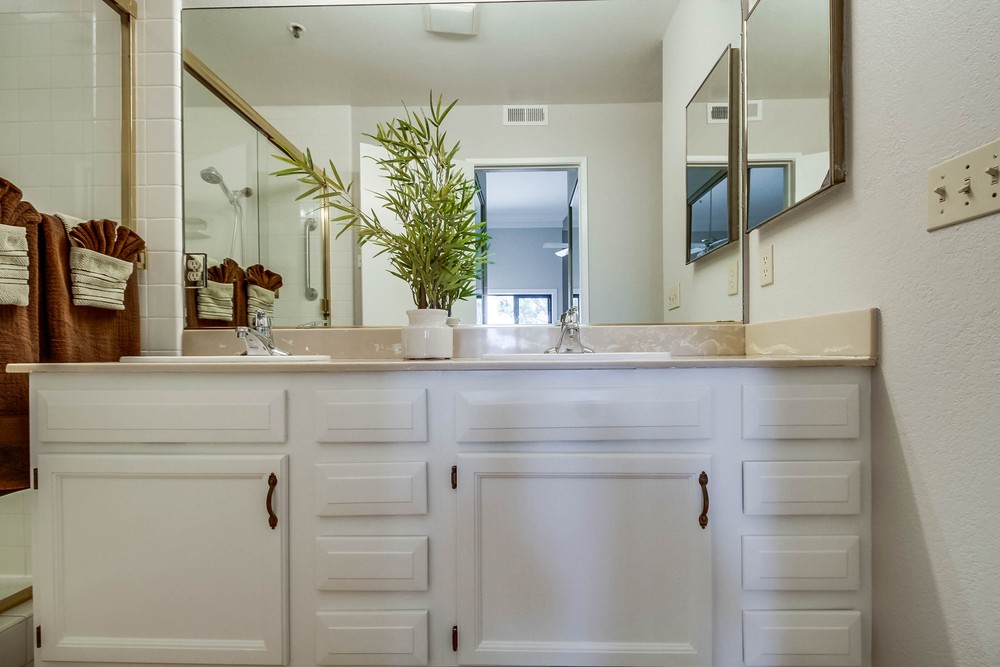 Virtual tour photo 25 of 40 for 3450 Third Ave