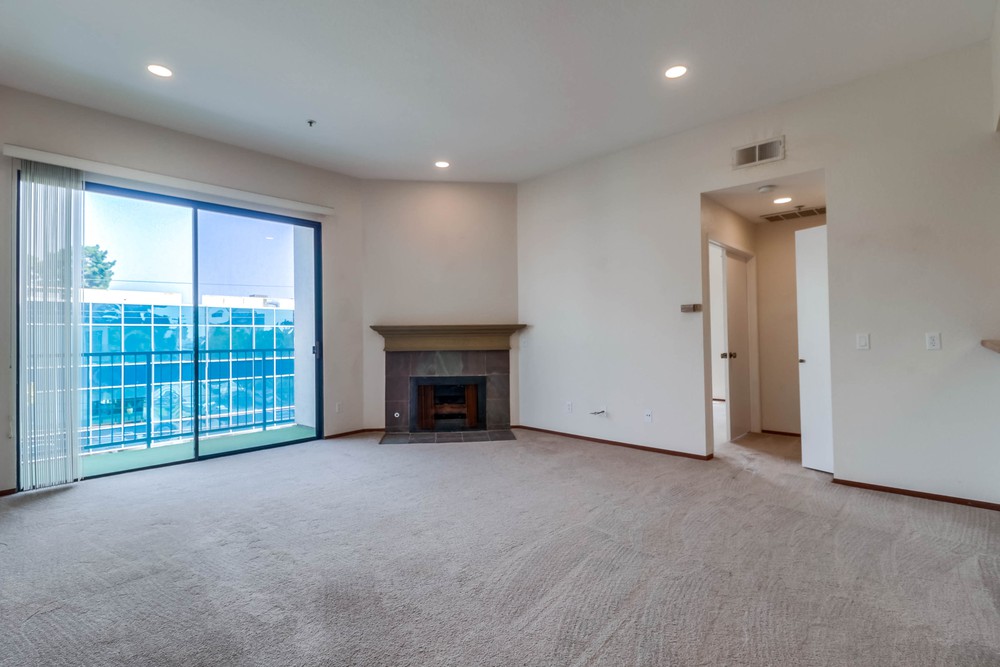 Virtual tour photo 10 of 44 for 3450 Third Ave #401