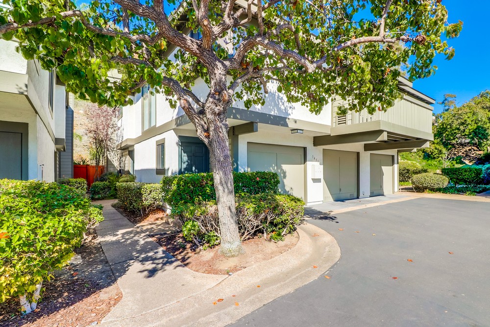 Virtual tour photo 1 of 34 for 3451 Reynard Way