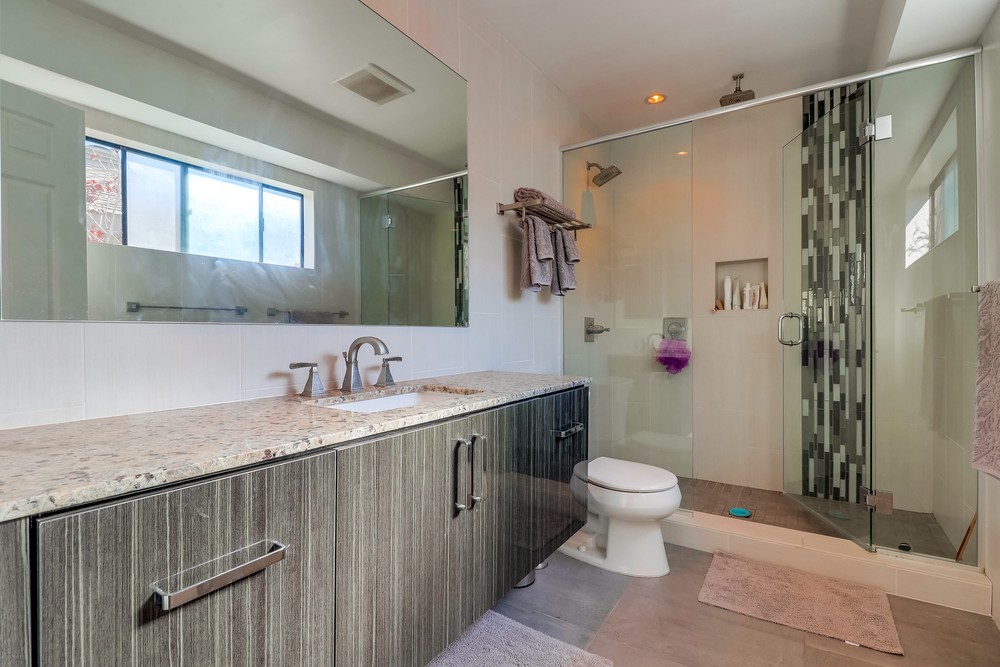 Virtual tour photo 25 of 34 for 3451 Reynard Way